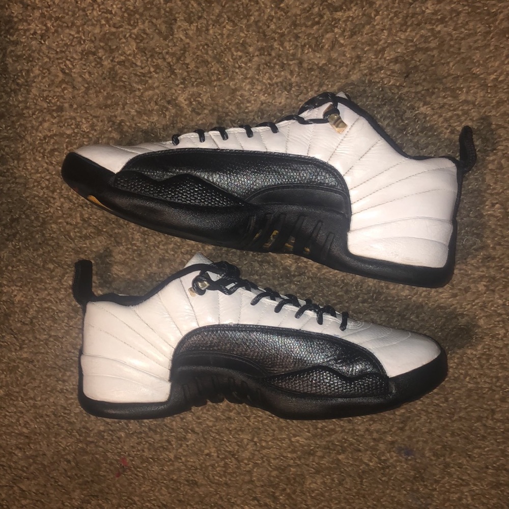 JORDAN Retro Jumpman 12s SZ 8.5 in womens